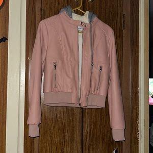 NWT SEBBY WOMEN’S LEATHER JACKET W/ FAUX FUR LINING W/HOOD (BRAND  NEW)